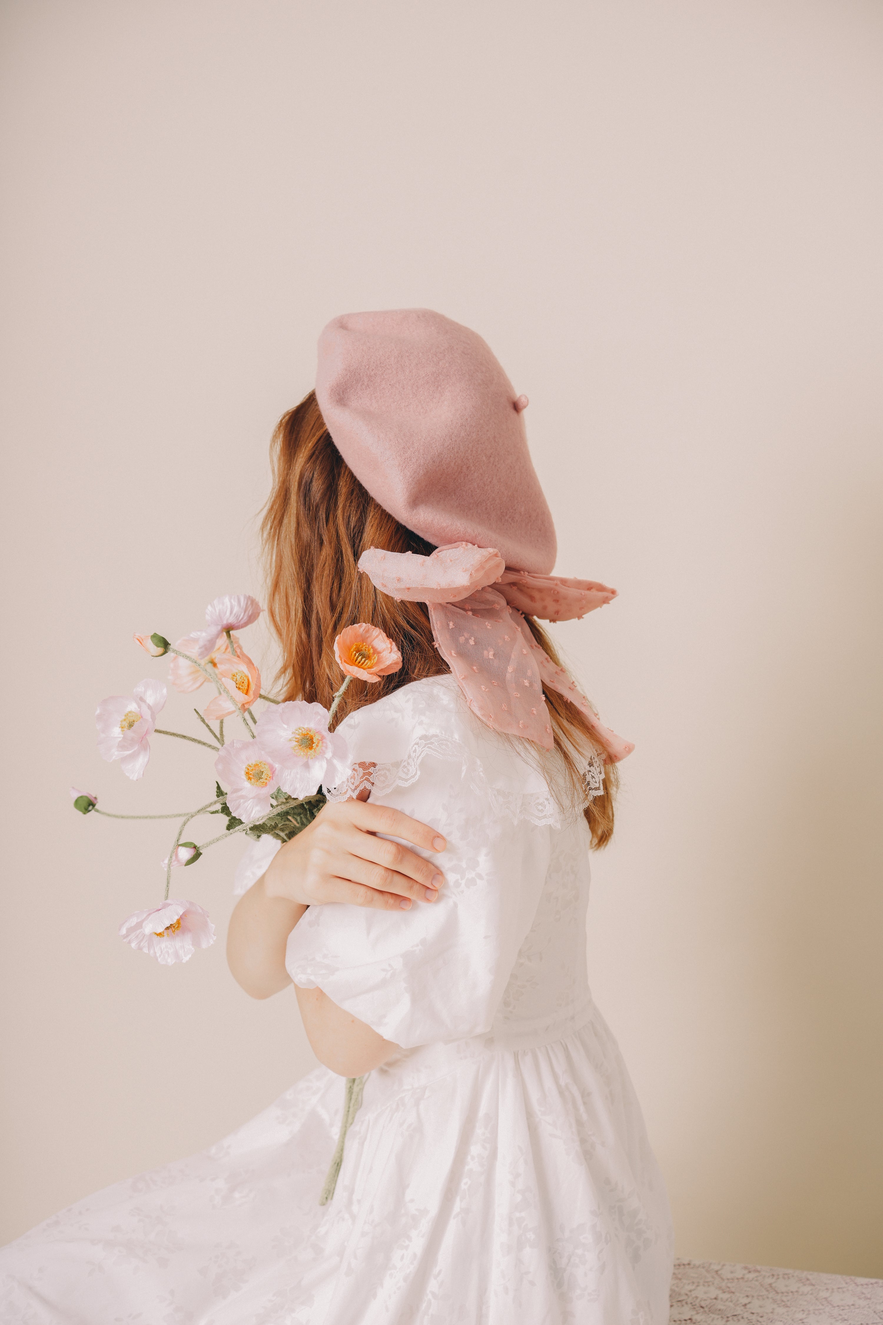 Berets with Bows & Veils – Parisian Elegance Redefined
