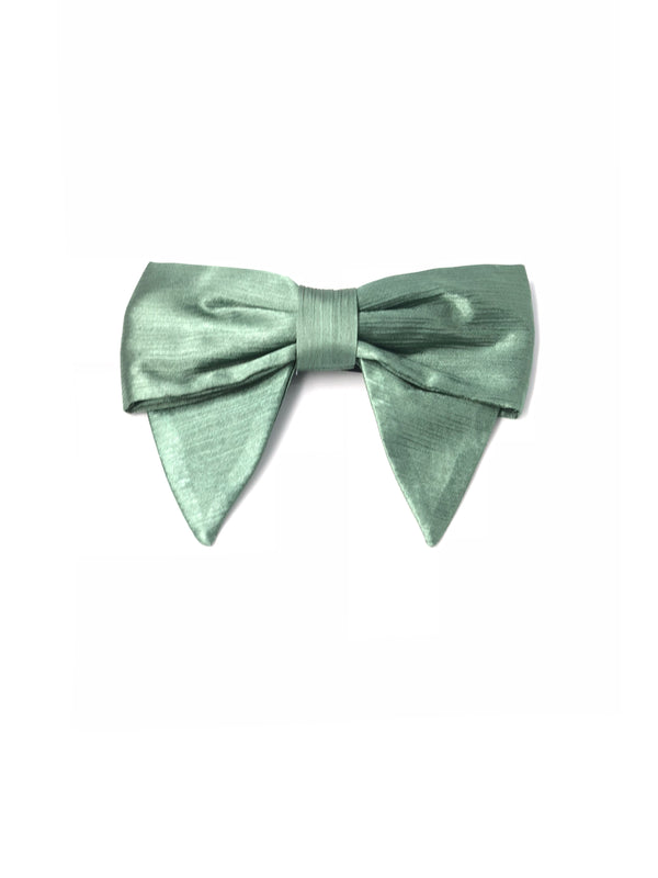 Green bow clip