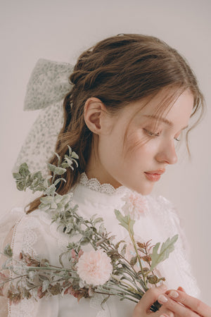 NEW ! White organza barrette embroidered with leaf pattern
